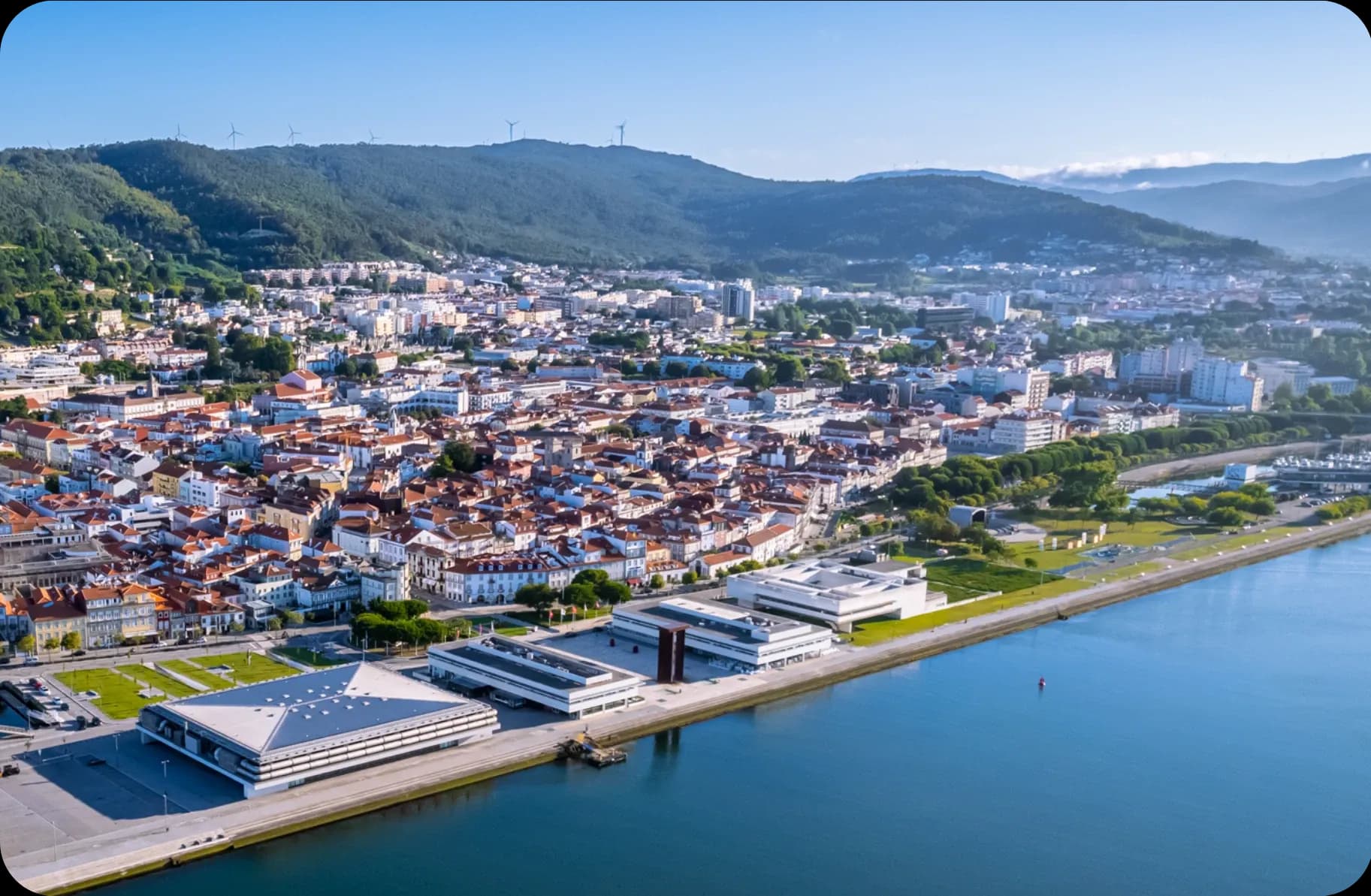 Escritório Software de gestão de frotas FleetMax em Viana do Castelo, Portugal